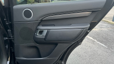 Land Rover Discovery 3.0 D300 Metropolitan Edition 5dr Auto Diesel Station Wagon